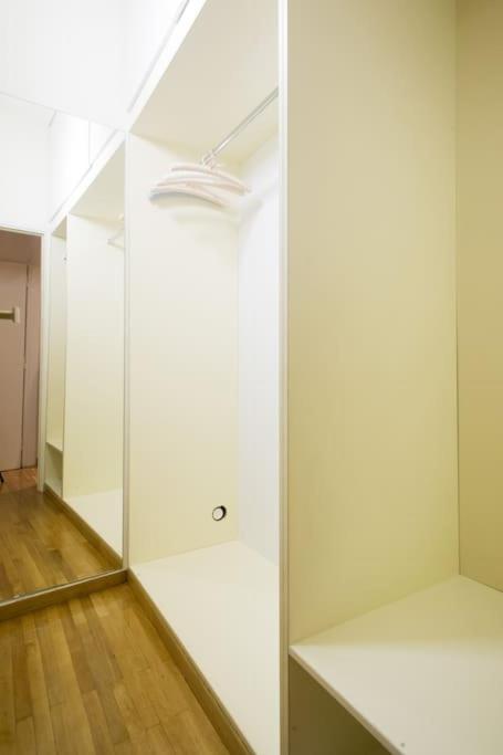Top-Rated 1-Bedroom Apartment In The Heart Of Athen Eksteriør billede