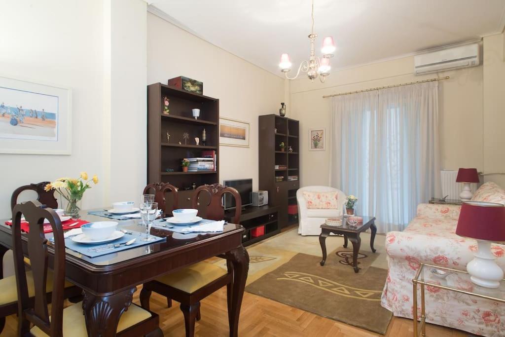 Top-Rated 1-Bedroom Apartment In The Heart Of Athen Eksteriør billede