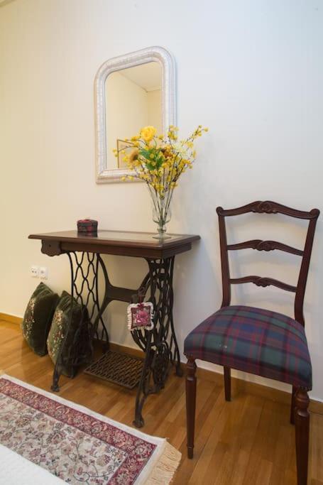 Top-Rated 1-Bedroom Apartment In The Heart Of Athen Eksteriør billede