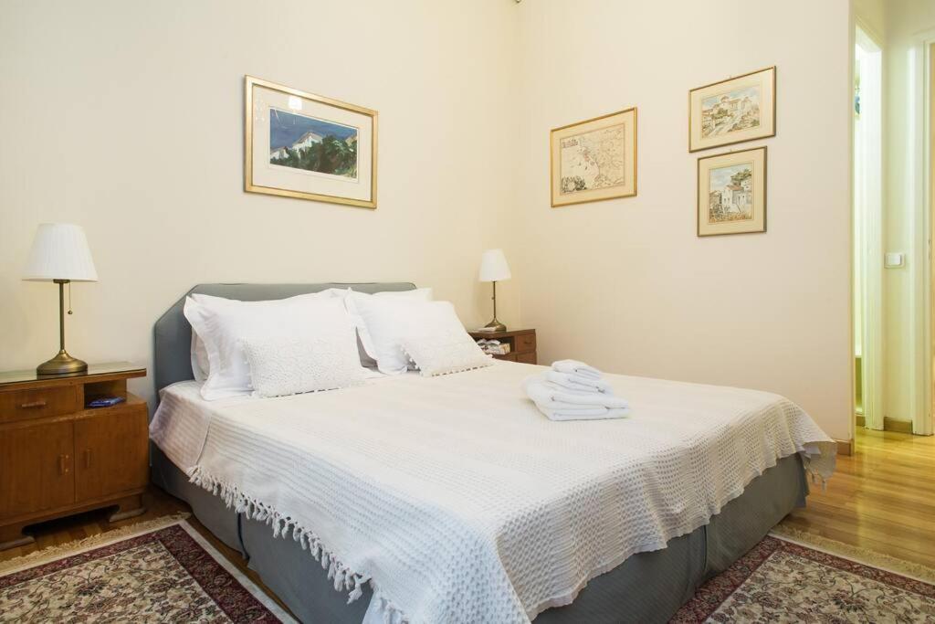 Top-Rated 1-Bedroom Apartment In The Heart Of Athen Eksteriør billede