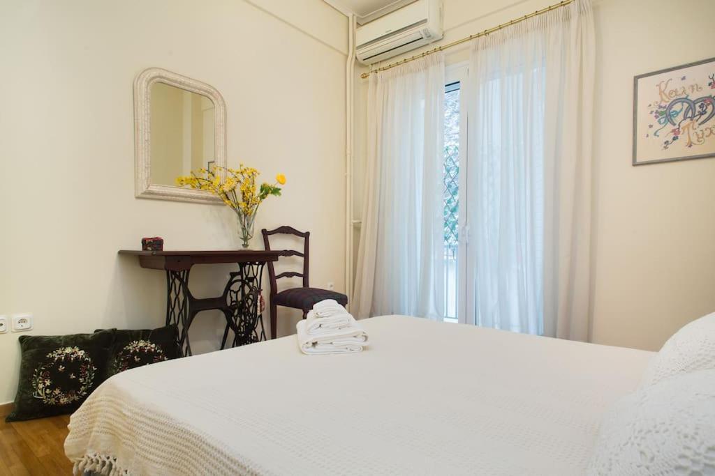 Top-Rated 1-Bedroom Apartment In The Heart Of Athen Eksteriør billede