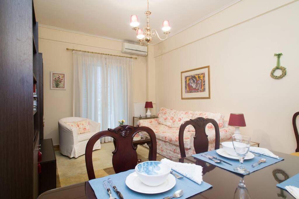 Top-Rated 1-Bedroom Apartment In The Heart Of Athen Eksteriør billede